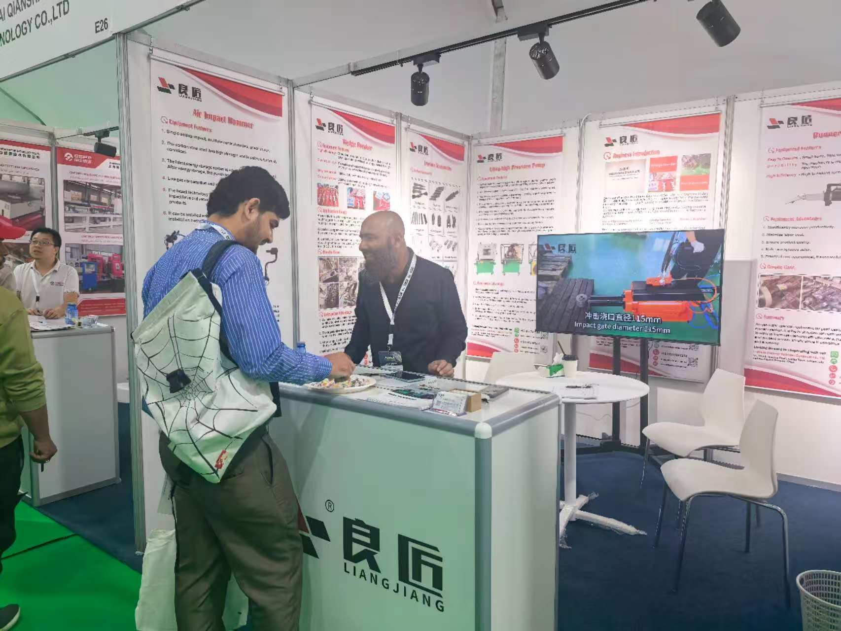 cda494d1359b6446f0c48a3ac832b5b9.jpg cda494d1359b6446f0c48a3ac832b5b9.jpg